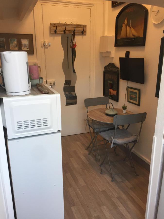 Studette Tiny House De L Eglise 12 M2 Apartman Ault Kültér fotó